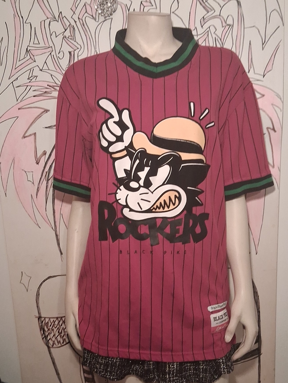 Black Pike Rockers Graphic Baseball-Style Tee in Red
